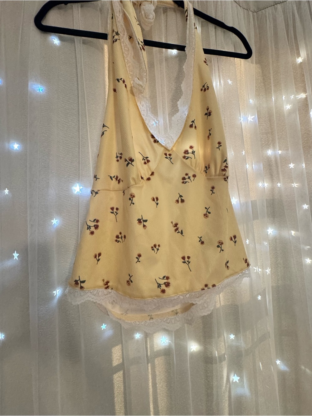 SHEIN Cream Lace Trim halter top